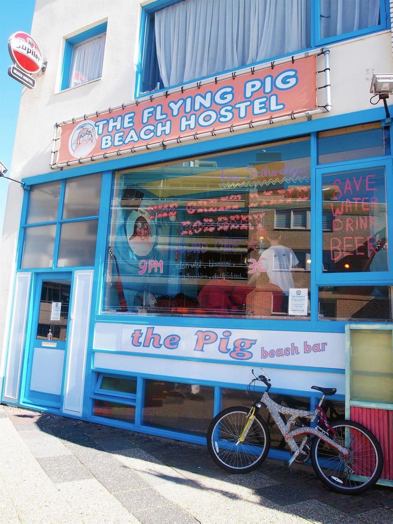 The Flying Pig Beach Hostel Noordwijk Esterno foto